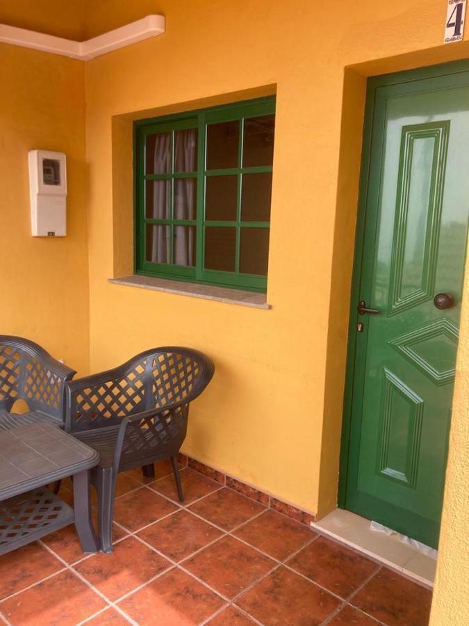 Amparo Hayas Country house