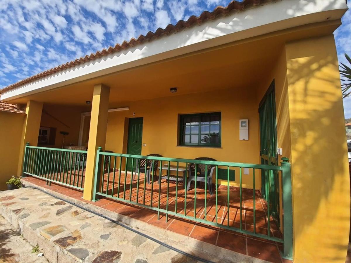 Country house Amparo Hayas *